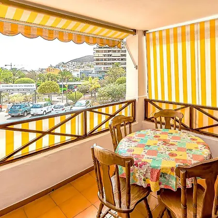 One Bedroom With Pool In Los Cristianos, San Marino Los Cristianos (Tenerife)